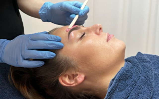 vanBeurden - No Hair Waxing